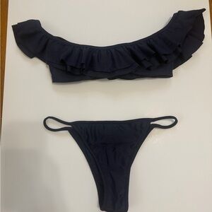Ruffle Off-Shoulder Bikini Set in black